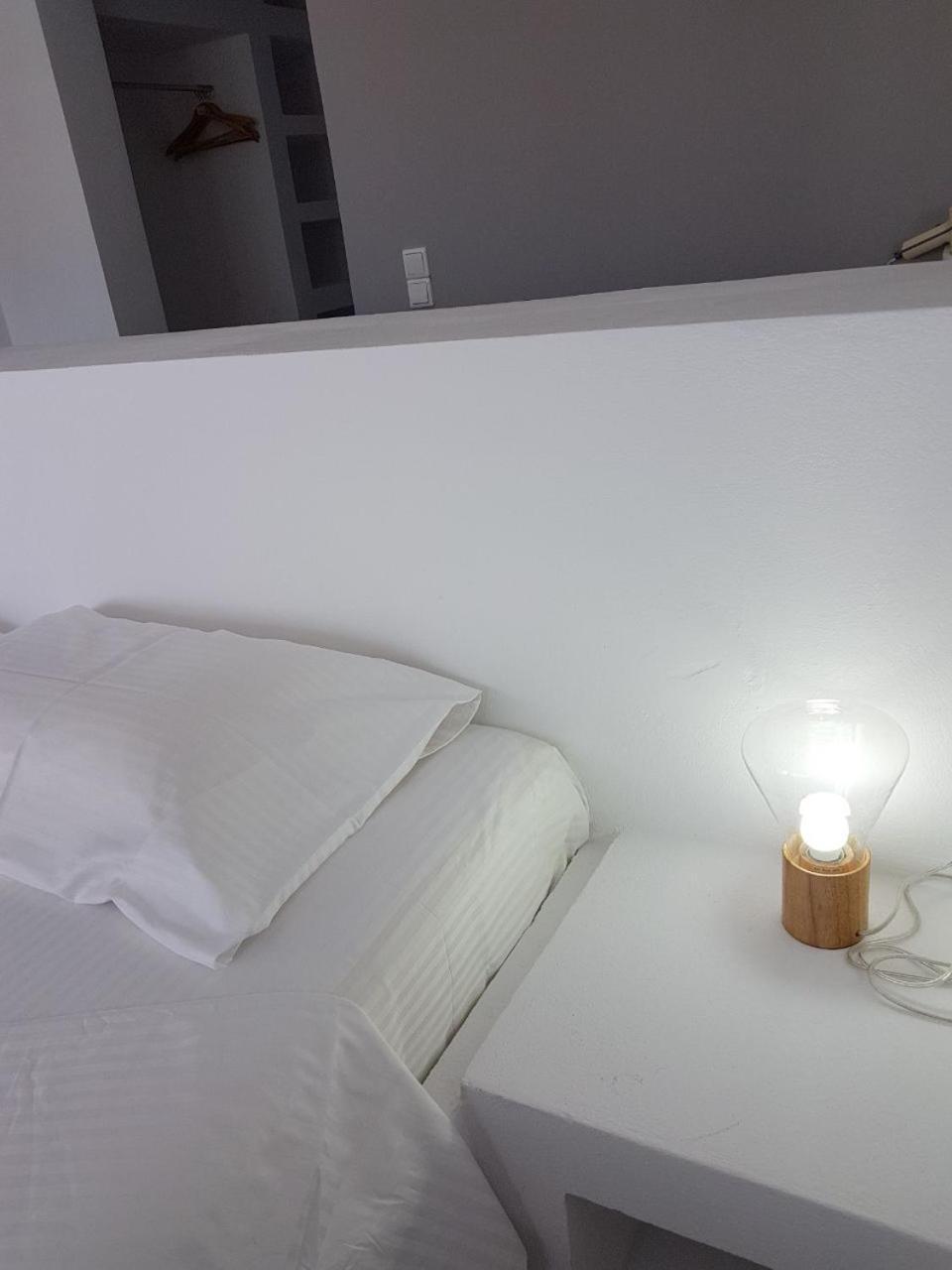 Lagada Beach Hotel Adámas Eksteriør bilde