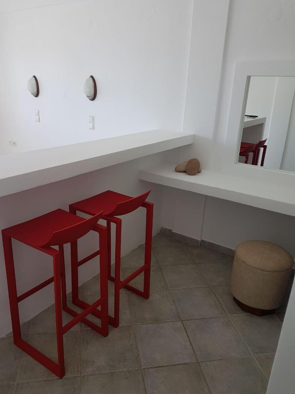 Lagada Beach Hotel Adámas Eksteriør bilde