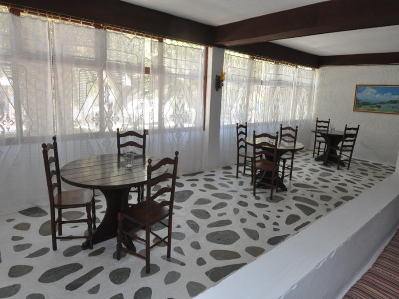 Lagada Beach Hotel Adámas Eksteriør bilde