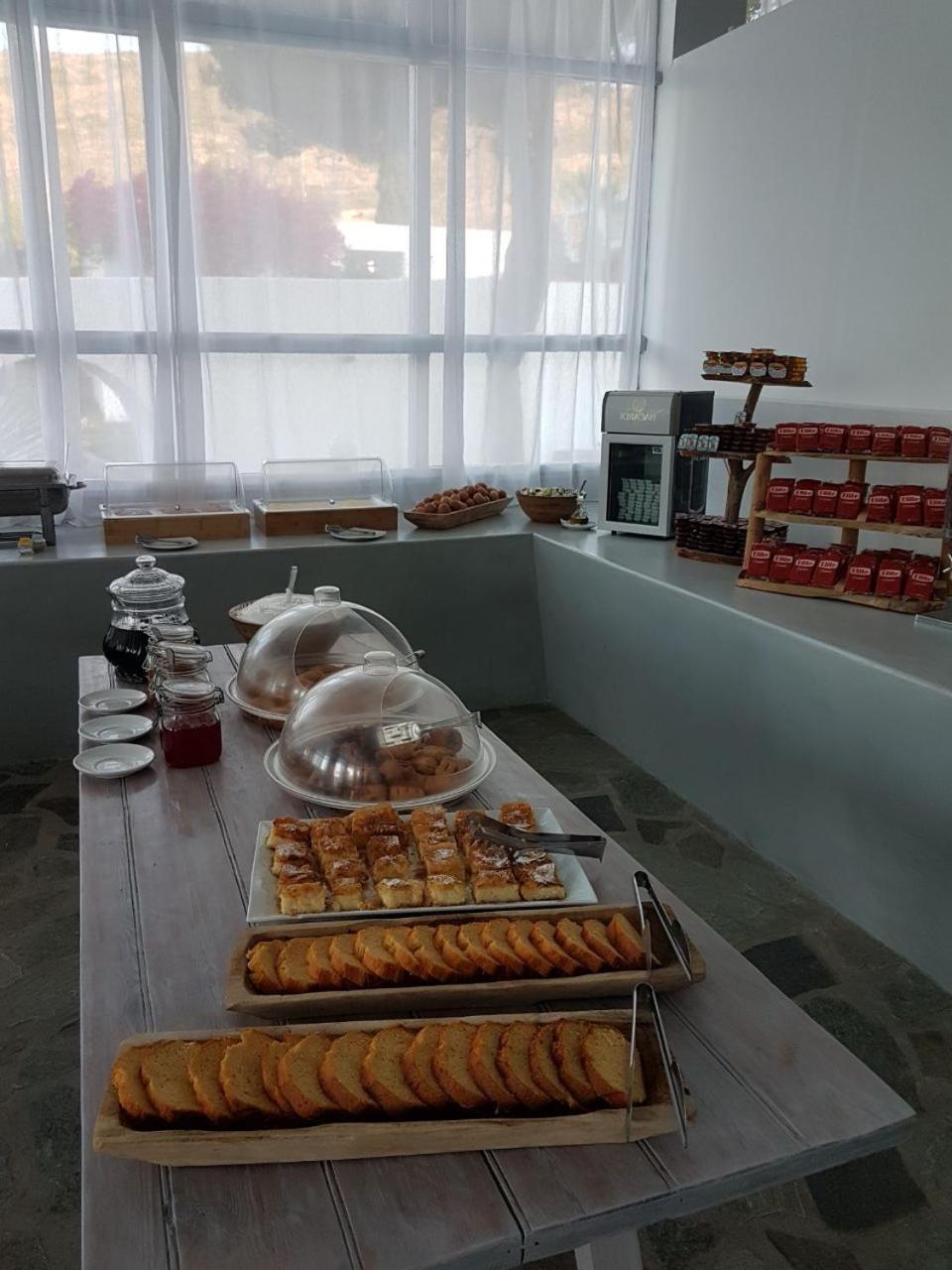 Lagada Beach Hotel Adámas Eksteriør bilde